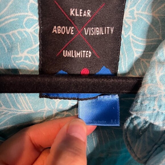 Kavu blue and white patterned button down shirt - Picture 4 of 6